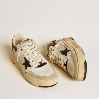 Golden Goose Forty2 With Black Star And Black Leather Heel Tab Golden Goose Forty2 With Black Star And Black Leather Heel Tab
