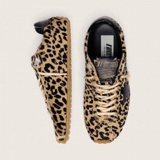 Golden Goose Marathon Speed In Beige And Black Leopard-Print Pony Skin With Black Leather Star Golden Goose Marathon Speed In Beige And Black Leopard-Print Pony Skin With Black Leather Star