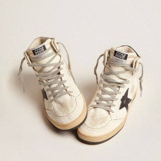 Golden Goose Sky-Star In White Leather With Black Leather Star Golden Goose Sky-Star In White Leather With Black Leather Star