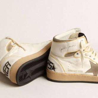 Golden Goose Sky-Star In White Nappa Leather With Dove-Gray Suede Star Golden Goose Sky-Star In White Nappa Leather With Dove-Gray Suede Star