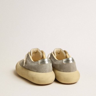 Golden Goose Space-Star Shoes In Ice-Gray Suede With Perforated Star Golden Goose Space-Star Shoes In Ice-Gray Suede With Perforated Star