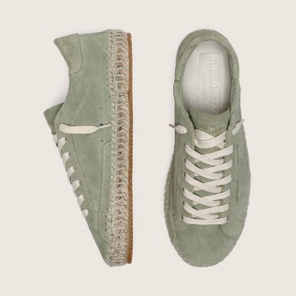 Golden Goose Super-Star In Sage-Green Suede With Tone-On-Tone Suede Star And Jute-Effect Foxing Golden Goose Super-Star In Sage-Green Suede With Tone-On-Tone Suede Star And Jute-Effect Foxing