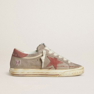 Golden Goose Super-Star Ltd In Gray Suede With Red Waxed Suede Star And Heel Tab