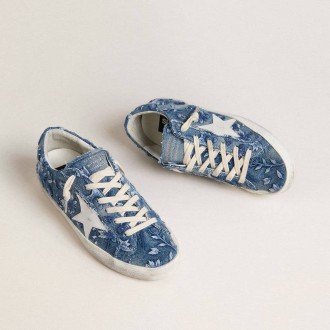 Golden Goose Super-Star Ltd In Light Blue Denim With A White Leather Star And Embroidered Flowers Golden Goose Super-Star Ltd In Light Blue Denim With A White Leather Star And Embroidered Flowers