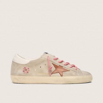 Golden Goose Super-Star Ltd In Pearl Suede With Brick-Red Star And Embroidery Golden Goose Super-Star Ltd In Pearl Suede With Brick-Red Star And Embroidery