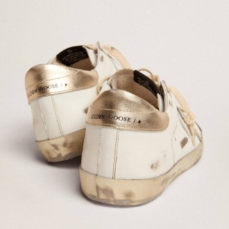 Golden Goose Super-Star With Gold Sparkle Foxing And Lettering Golden Goose Super-Star With Gold Sparkle Foxing And Lettering