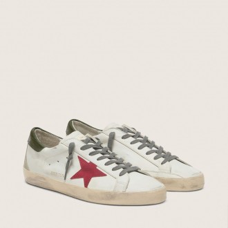 Golden Goose Super-Star With Red Suede Star And Green Leather Heel Tab Golden Goose Super-Star With Red Suede Star And Green Leather Heel Tab