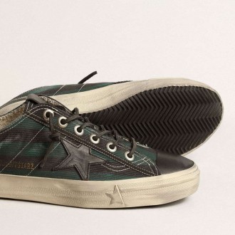 Golden Goose V-Star In Black And Green Striped Canvas With Black Leather Star And Toe Golden Goose V-Star In Black And Green Striped Canvas With Black Leather Star And Toe