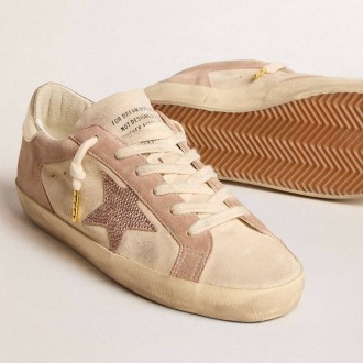 Golden Goose Woman'S Super-Star In Pale Pink Suede With Suede Star And Platinum Heel Tab Golden Goose Woman'S Super-Star In Pale Pink Suede With Suede Star And Platinum Heel Tab